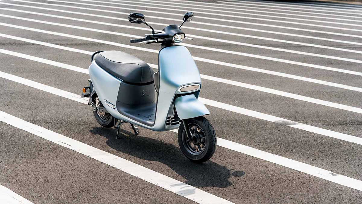 Gogoro Luna-5