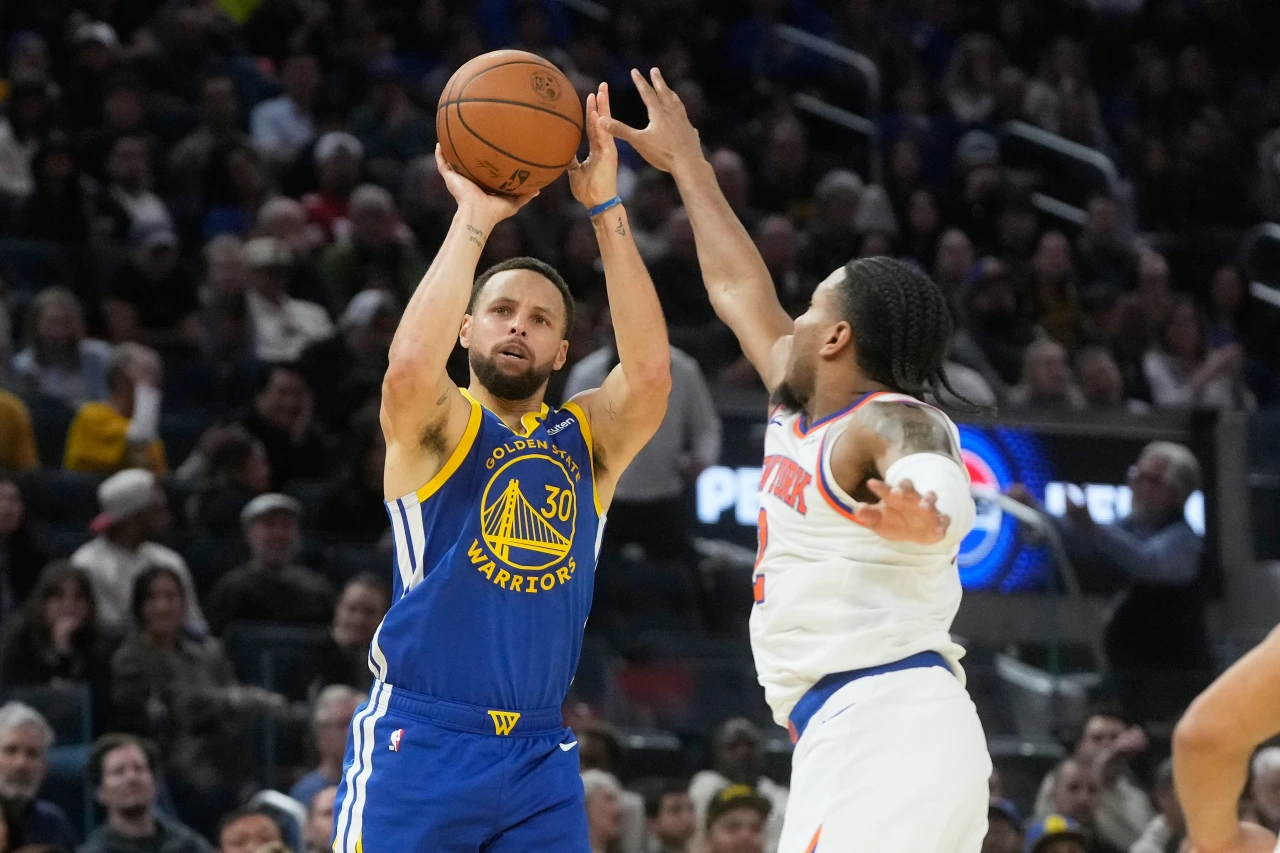 年薪破 6,000 万美元，Curry 却认为 NBA 球员「薪水还是太低」！ - itotii
