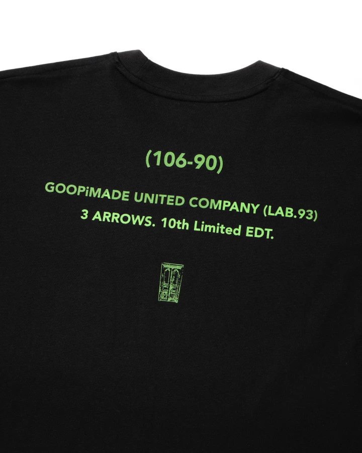 CODE 3 Arrows Logo Tee（Ver. Sharp）